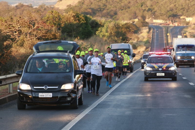Corrida de Revezamento mobiliza 200 participantes 3