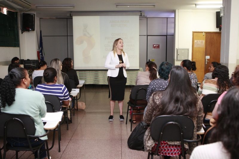 Profissionais da educação especial passam por aperfeiçoamento 1