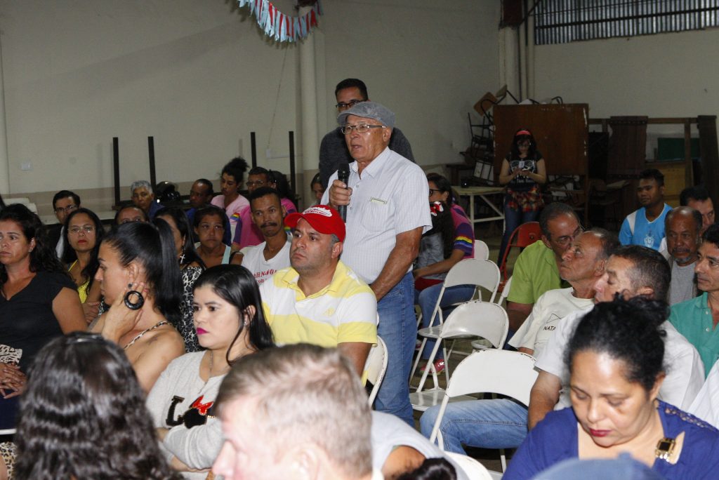 Moradores do bairro Minas Gerais recebem reunião comunitária 2