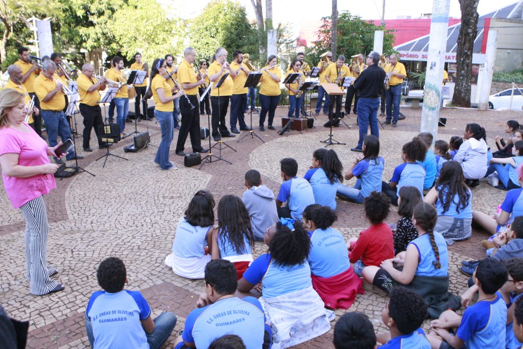 Banda Municipal anima Biblioteca em comemoração aos 131 anos de Uberlândia 1