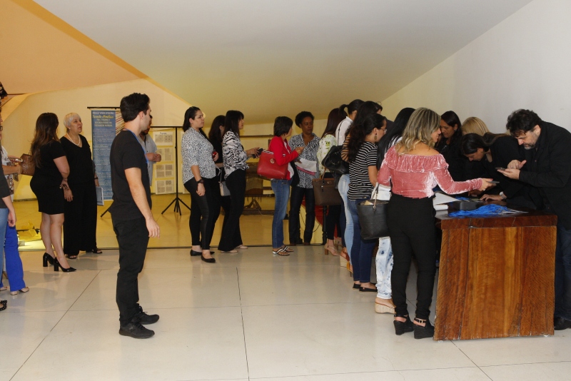 Simpósio e oficinas sobre doença falciforme são abertos nesta quarta-feira (21) 3