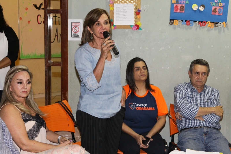 Moradores da região Leste participam de reunião comunitária 2