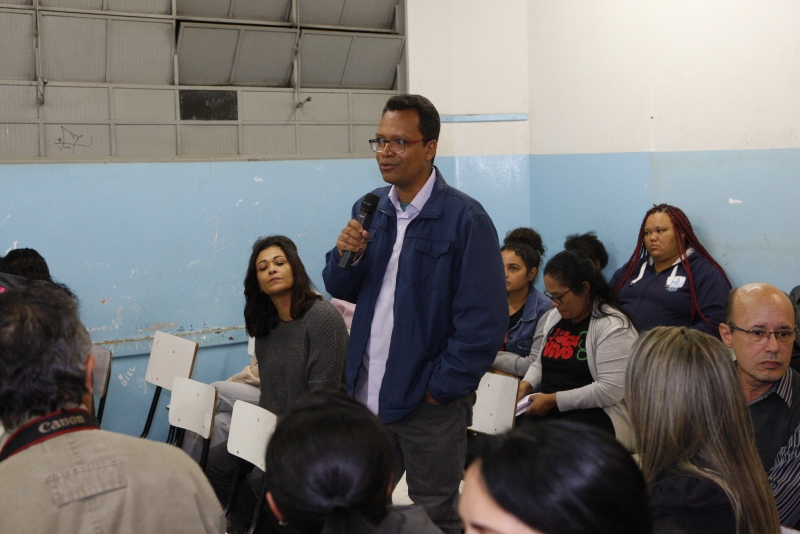 Reunião comunitária reúne representantes da Prefeitura e moradores no bairro Morumbi 3