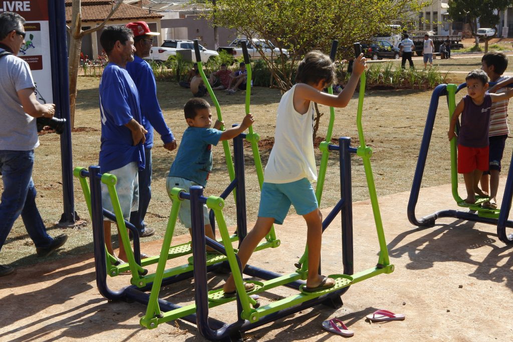 Praça Maria Preta é inaugurada no Seringueiras 1