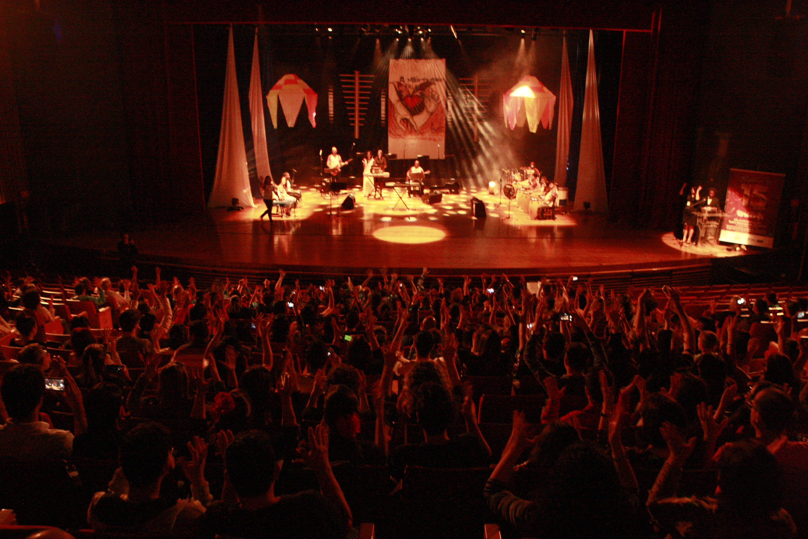 Os Originais do Samba chegam ao Teatro Municipal de Uberlândia