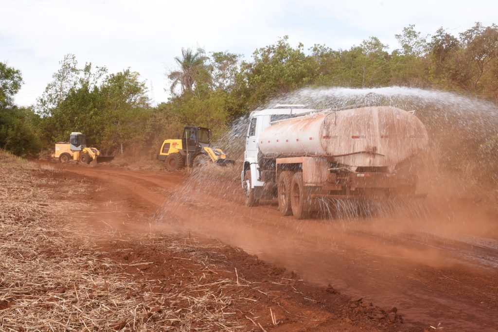 Programa Buriti realiza serviços de cercamento e horas-máquina 1