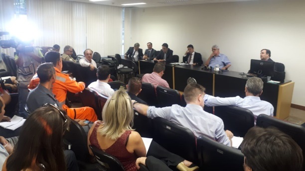 Prefeitura apresenta ações para garantir abastecimento de água em reunião no MPE 1