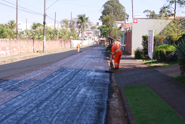 Desde março, Prefeitura executou 100 km de recapeamento em vias 2