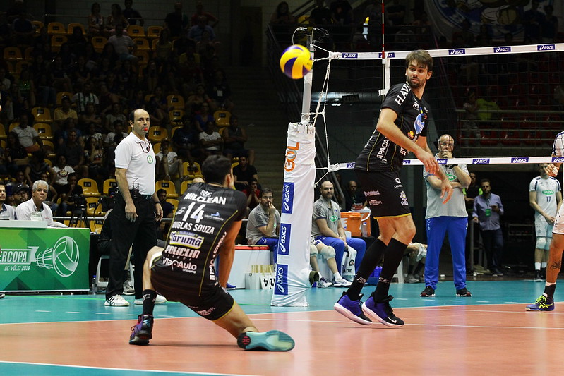Taubaté vence Supercopa Masculina de Vôlei na Arena Sabiazinho 1