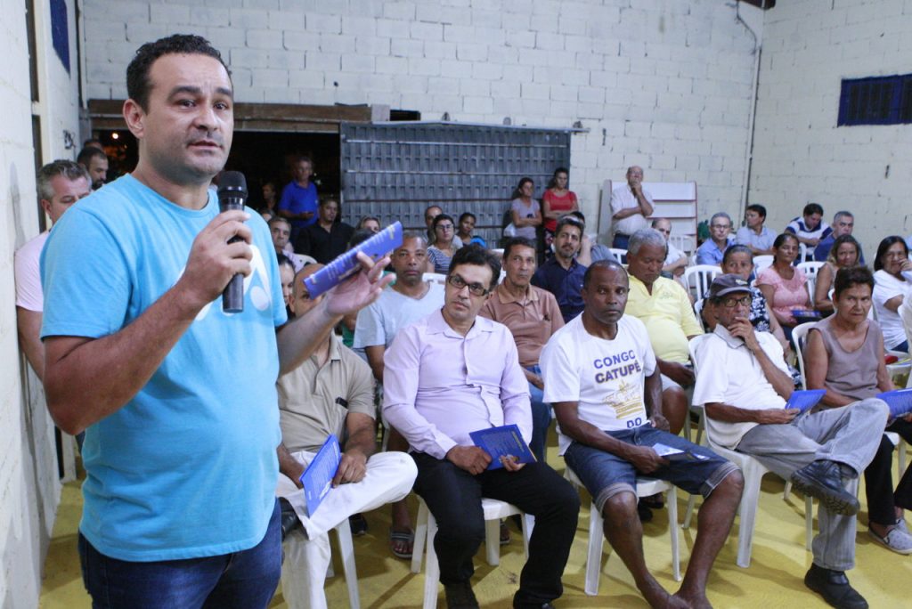 Reunião comunitária leva esclarecimentos a moradores do Mansour 2