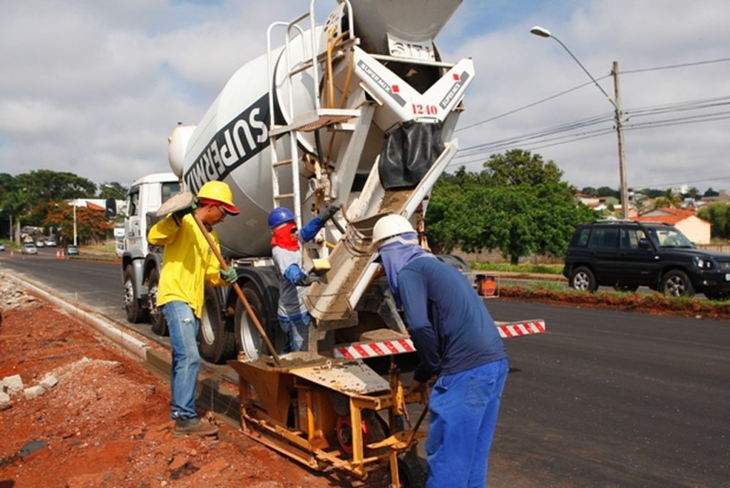 Ponte Cícero Naves recebe mais uma etapa de concretagem nesta segunda (25) 1