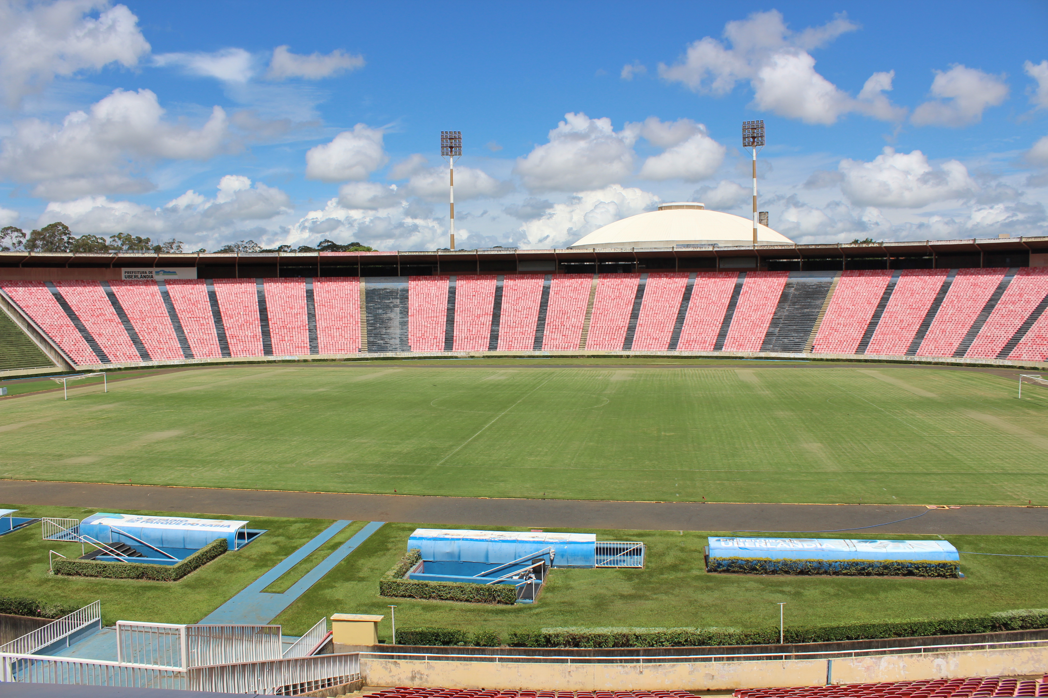 Futel finaliza serviços de melhorias no Estádio Parque do Sabiá ...