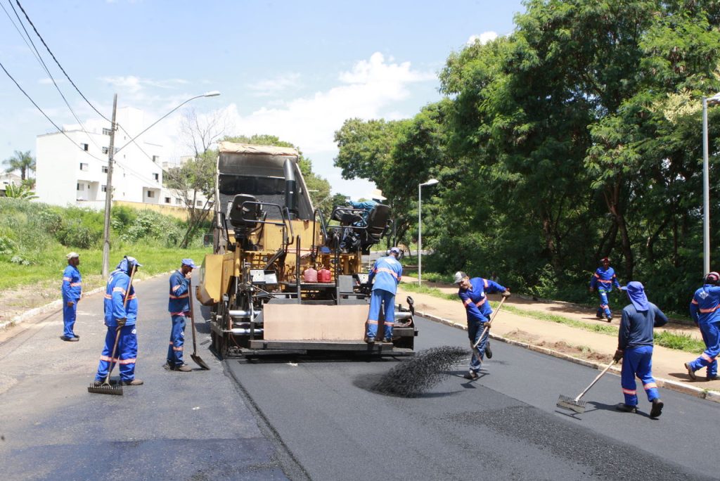 Prefeitura executa recapeamento em duas vias nesta quarta-feira (22) 1