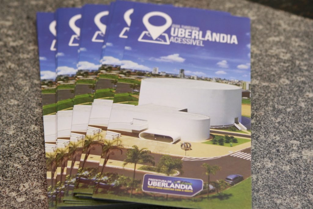 Prefeitura entrega certificados e lança guia ‘Uberlândia Acessível’ 2