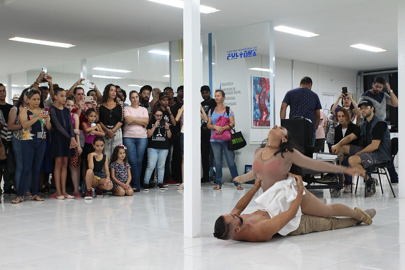 Manifestações artísticas e aprendizado marcam segundo dia de inauguração do Centro Municipal de Cultura 1