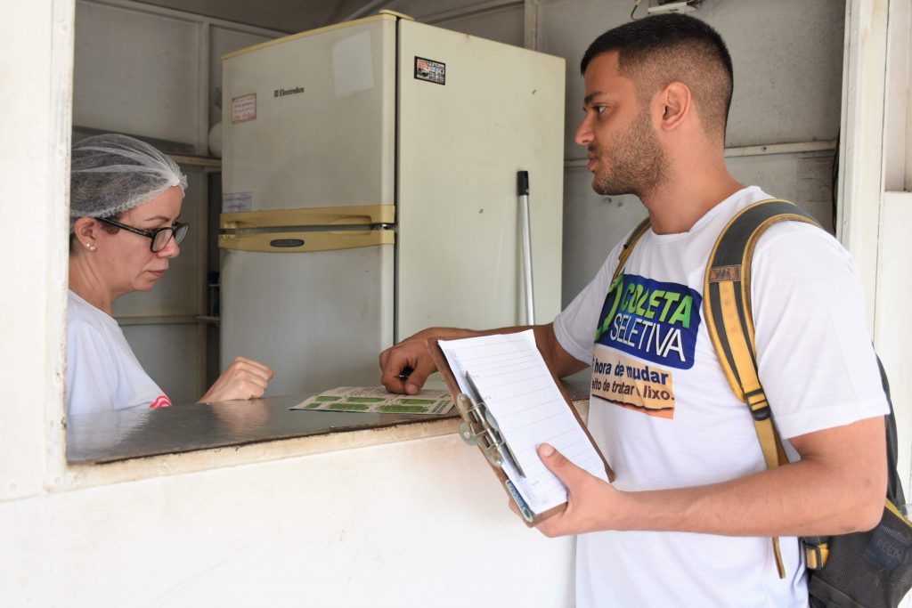 Dmae inicia coleta seletiva nesta semana no bairro Marta Helena 1