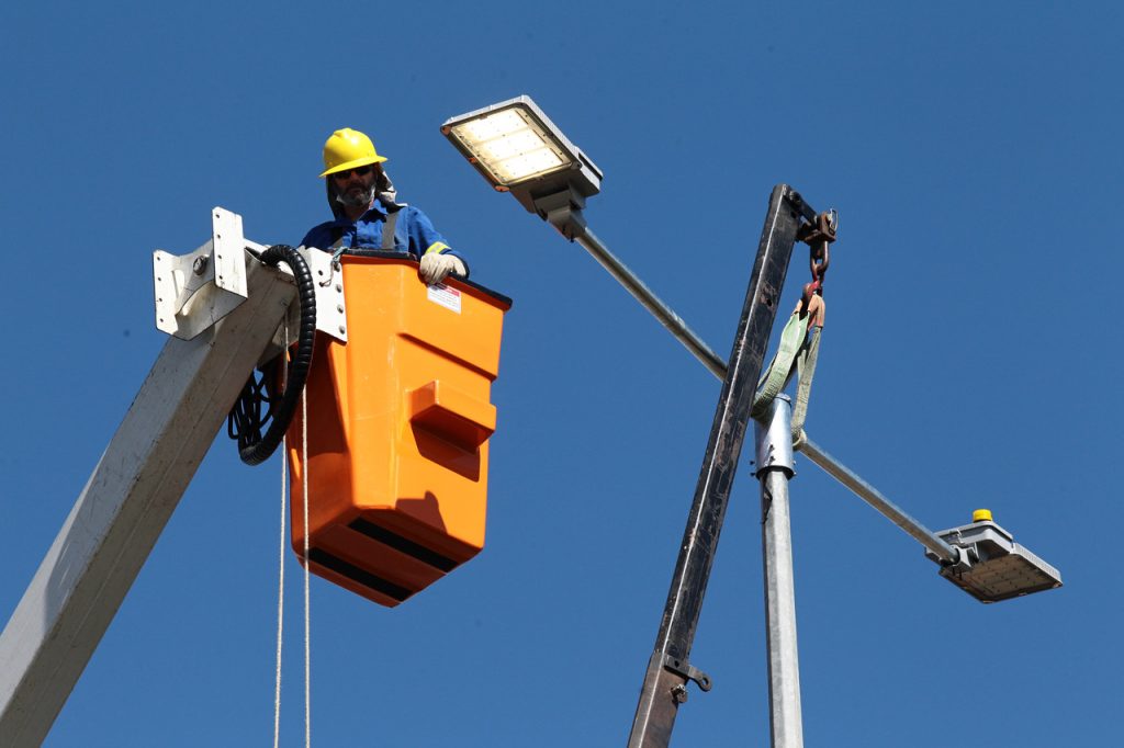 Iniciada modernização da iluminação pública de Uberlândia 1