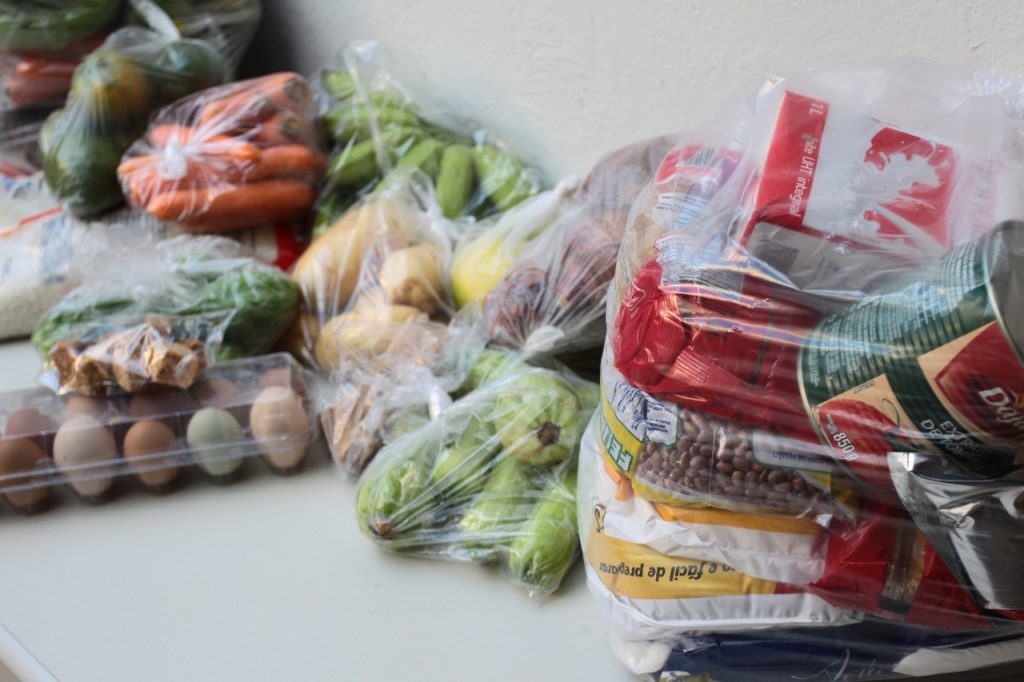 Estudantes da Zona Rural cadastrados no Bolsa Família recebem kit alimentação 2