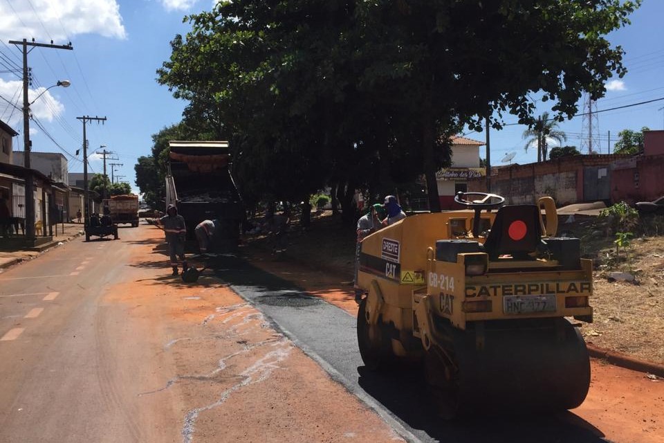 Dmae substitui rede de esgoto na avenida Serra da Bodoquena 1