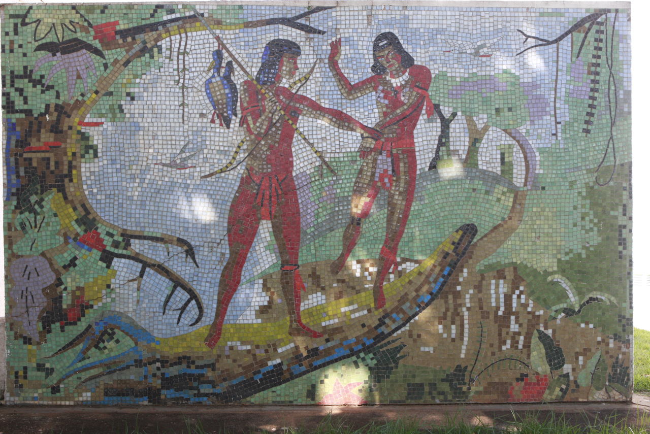 PAINÉIS EM MOSAICO DE VIDRO DO ARTISTA GERALDO QUEIROZ 4