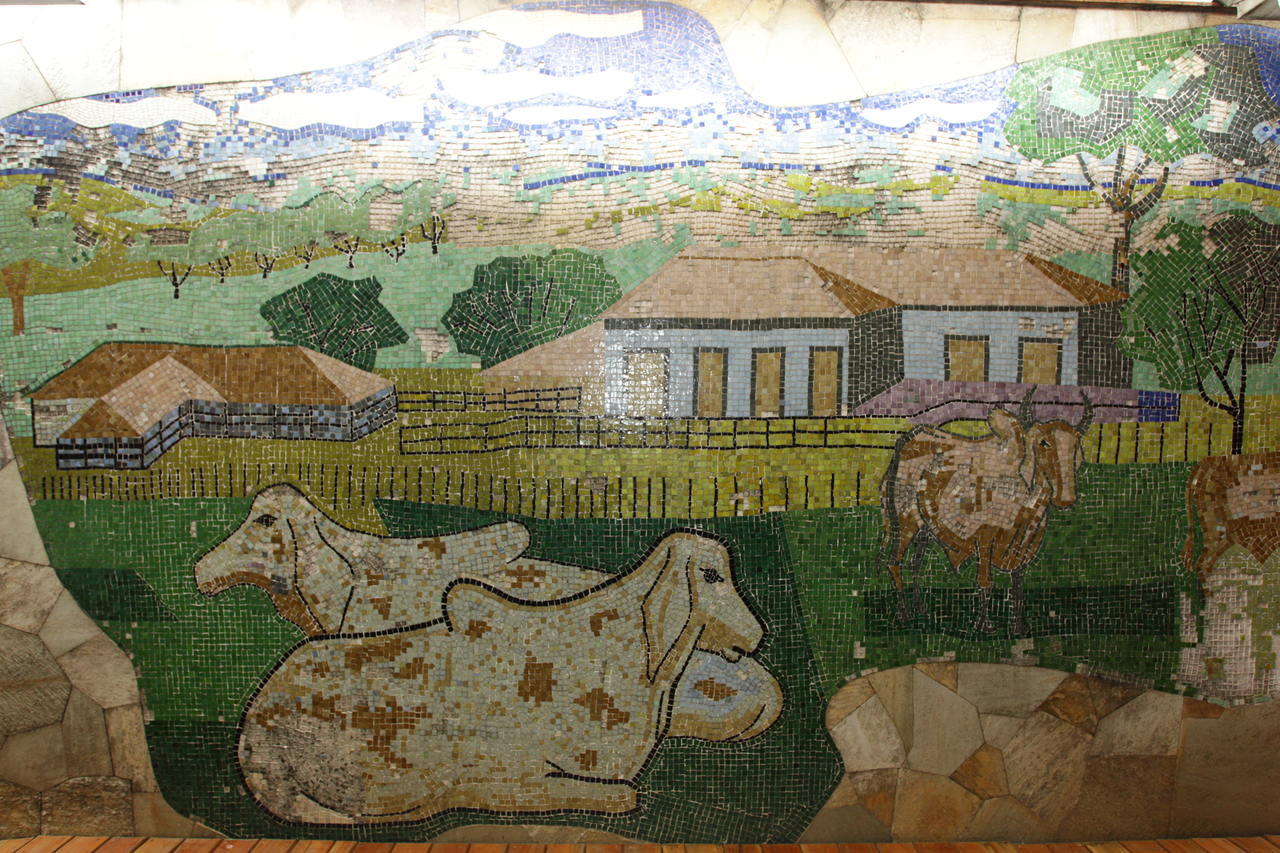 Painéis em mosaico de vidro do artista Geraldo Queiroz 3