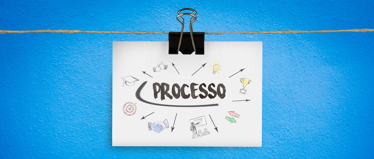 Diretrizes Curriculares Municipais 28