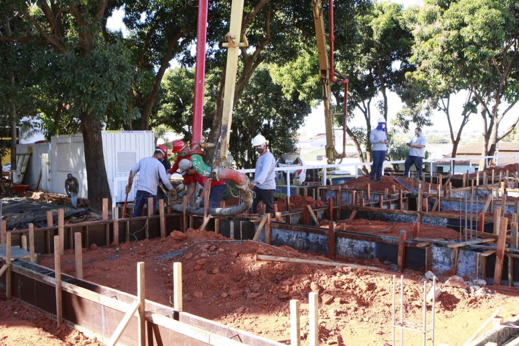 Obras de ampliação da UAI Pampulha recebem mais uma etapa de concretagem 1