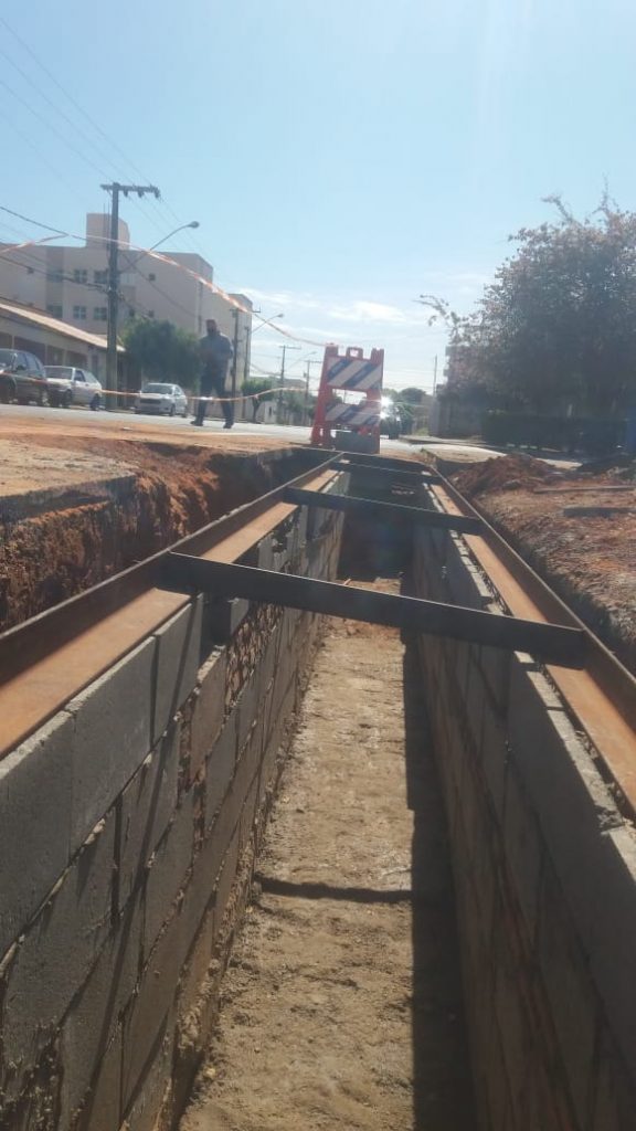 Obra de drenagem pluvial no Umuarama entra na fase final 6