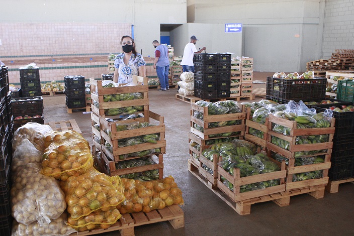 Prefeitura inicia novo ciclo de entrega do kit de alimentação a estudantes 1