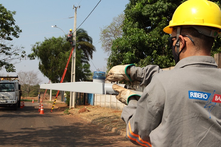 Cruzeiro dos Peixotos é o primeiro distrito uberlandense beneficiado pela PPP da Iluminação 1