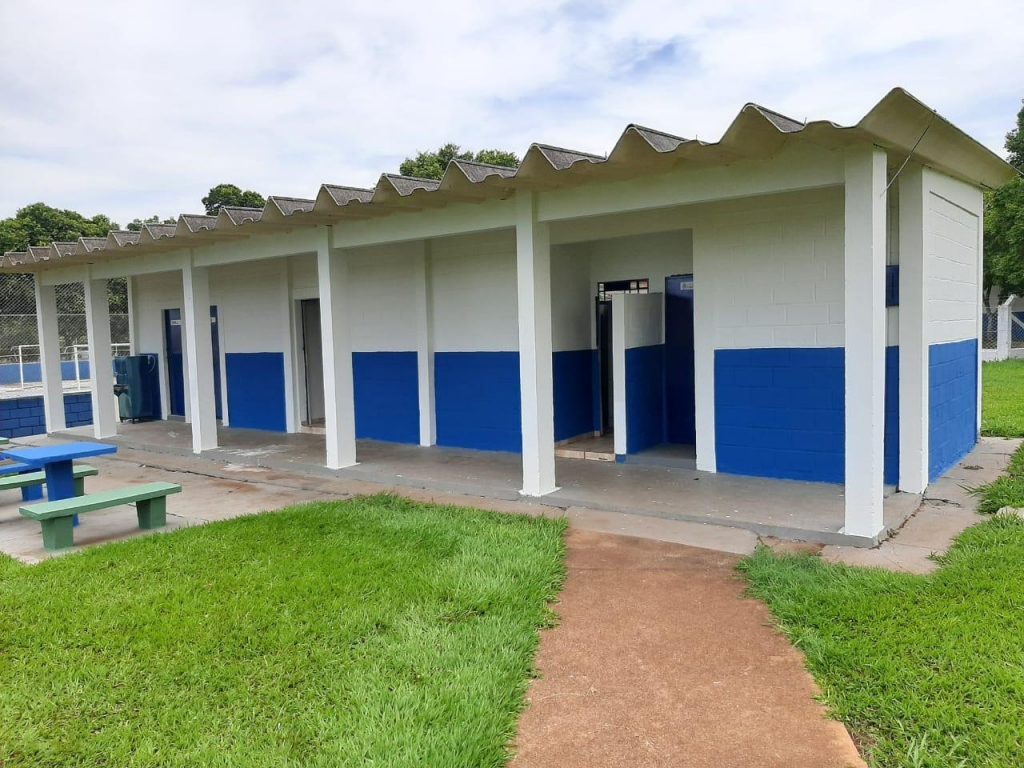 Prefeitura revitaliza Poliesportivo Tancredo Neves, no bairro Planalto 1