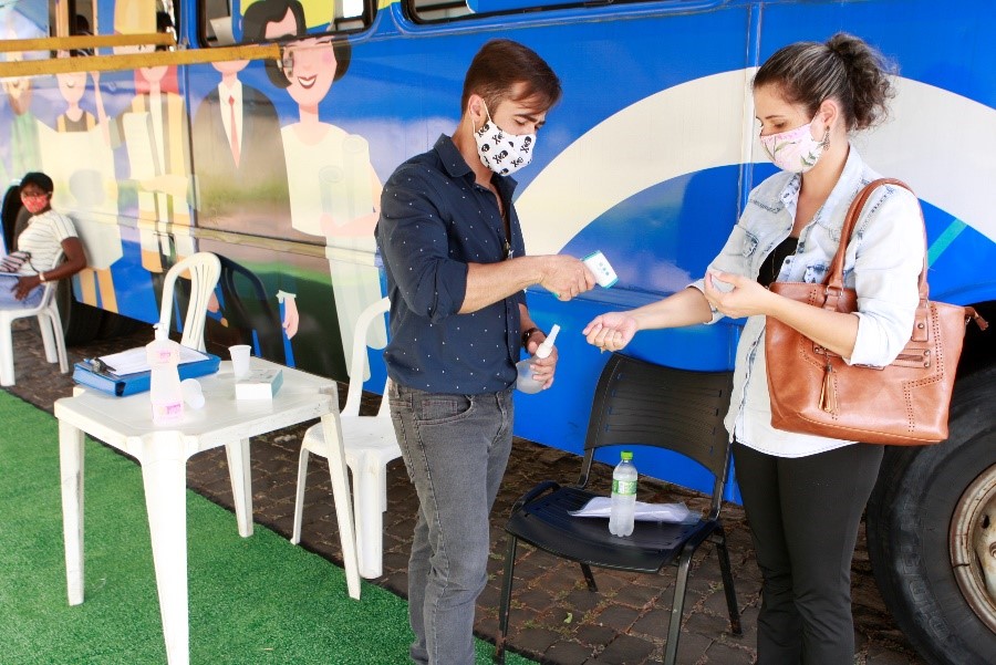 Ônibus Meu Ofício retorna as atividades em 2021 e atende bairros da Zona Oeste 1