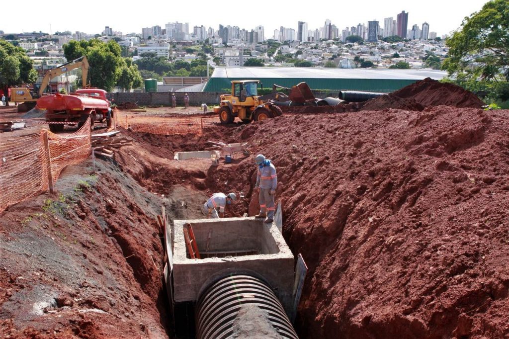 Obras de drenagem da avenida Getúlio Vargas atingem 26% de conclusão 1