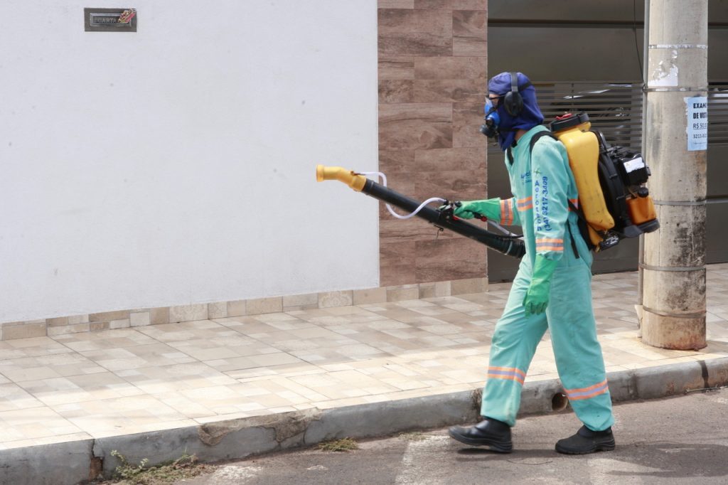 Sanitização é aprimorada e amplia horário de atuação em bairros 1