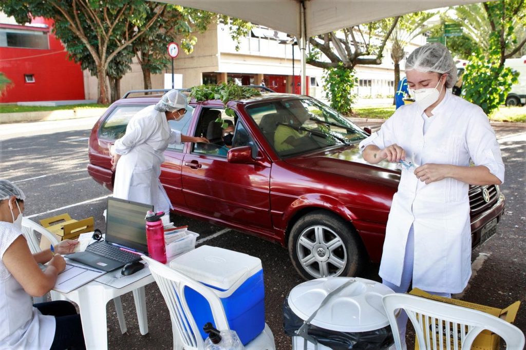 Vacinação contra Covid-19 chega a mais de 1,4 mil idosos de 74 e 75 anos 1