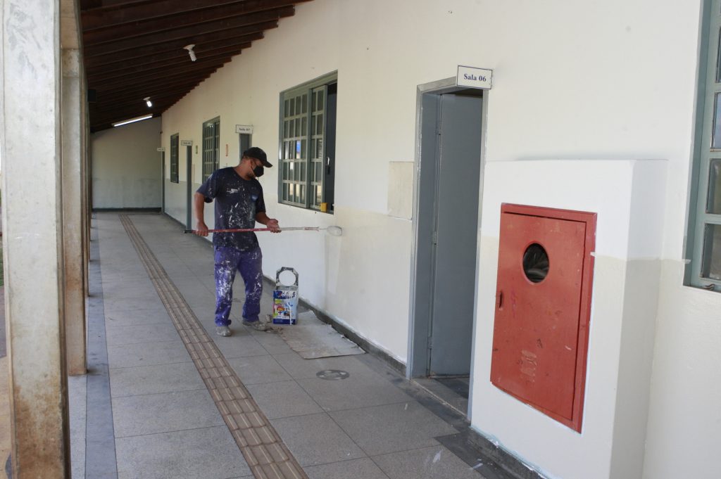 Prefeitura promove mais melhorias de infraestrutura nas escolas municipais 1