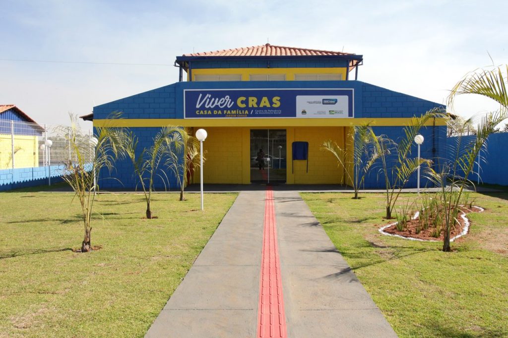 Prefeitura de Uberlândia inaugura novo Naica e Cras no bairro Canaã 3