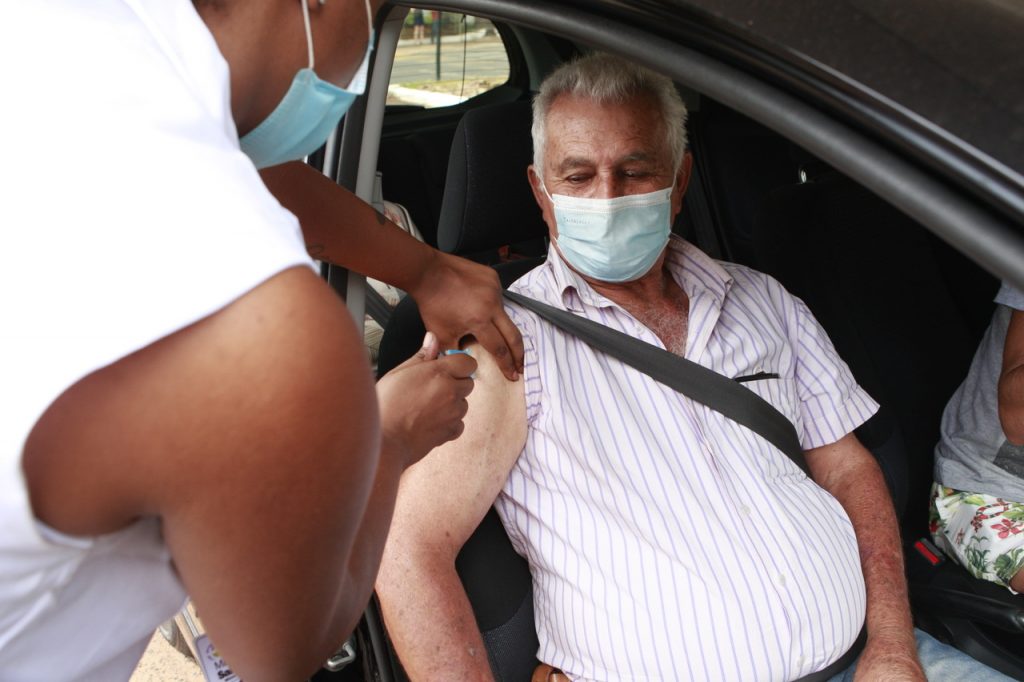 Quarta-feira (6) tem 9.509 imunizados contra Covid-19 em Uberlândia 1
