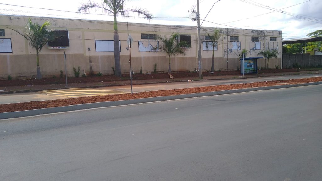 Tráfego na av. Getúlio Vargas no bairro Jaraguá é liberado após conclusão da drenagem e capa asfáltica 1