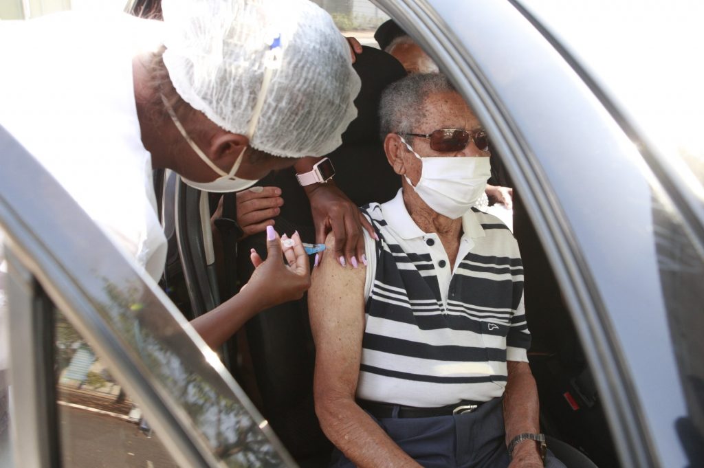 Prefeitura de Uberlândia atinge a marca de um milhão de doses de vacina aplicadas 1