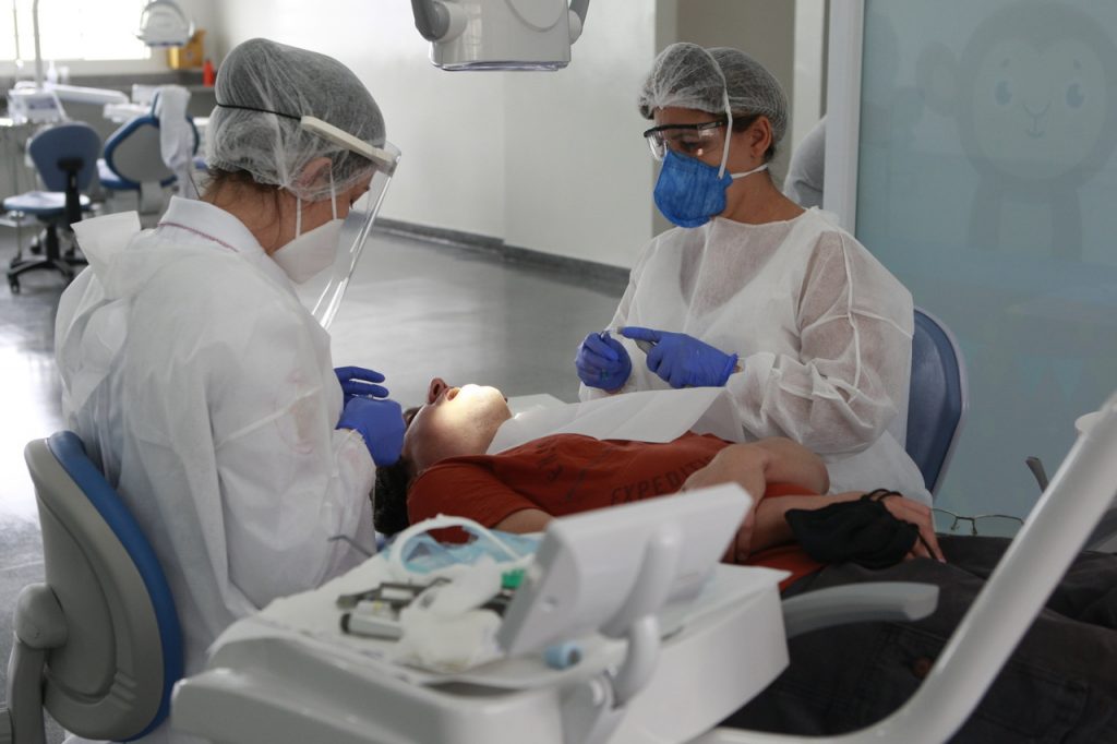 Centro de Especialidades Odontológicas completa um mês com mais de 350 procedimentos 1