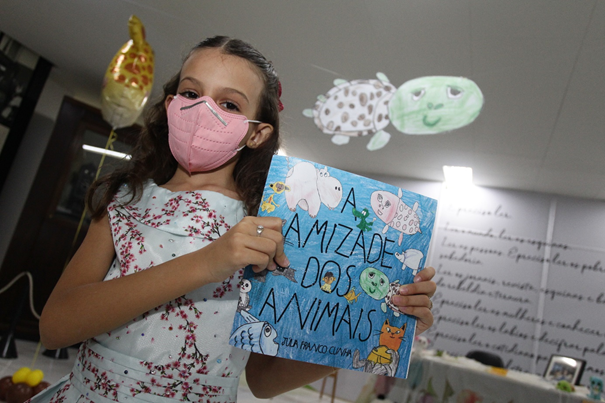 Livro infantil com incentivo do Pmic é lançado nesta quinta (18) 1