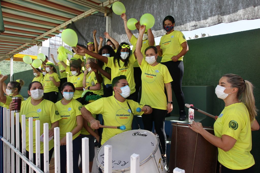 Mais de 4,7 mil pessoas são vacinadas contra Covid-19 neste sábado (4) 2