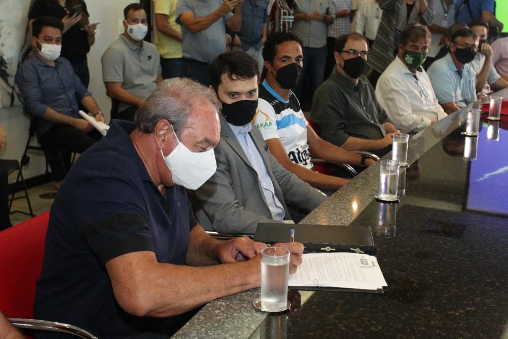 Prefeitura de Uberlândia firma parceria para fortalecer futebol de base 2