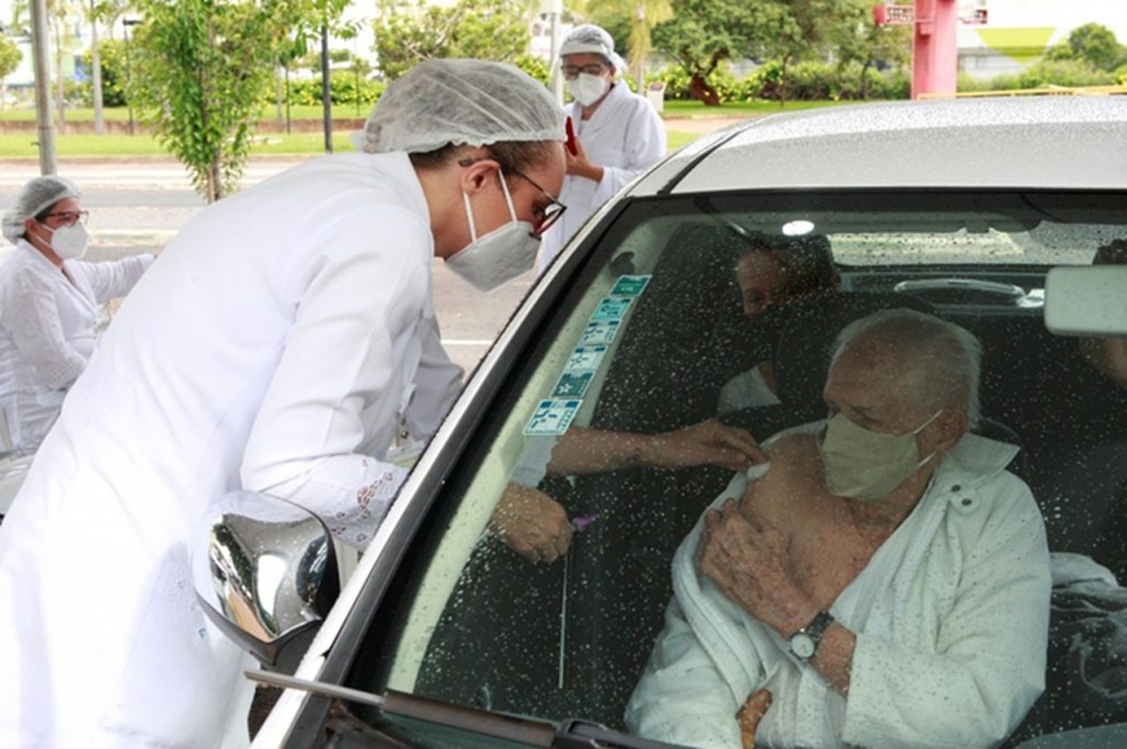 Uberlândia já conta com 90% da população acima de 12 anos vacinada contra Covid-19 2