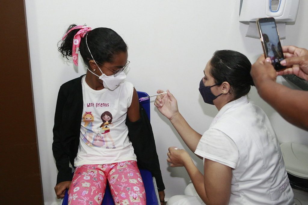 Mutirão de vacinação infantil contra a Covid-19 imuniza 4,6 mil crianças 1
