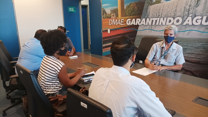 Dmae recebe representantes da SAE Araguari 1