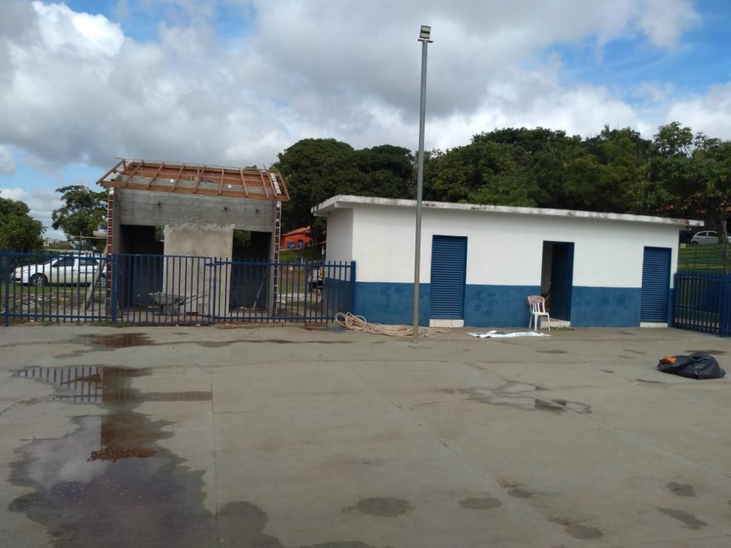 Obras de quatro novos banheiros estão na reta final no Parque do Sabiá 1