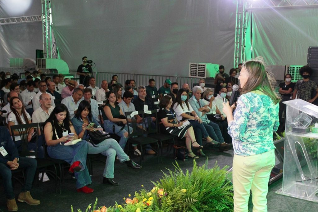 Palestras sobre os Remineralizadores de solos e Bioinsumos marcam primeiro dia da Femec 1