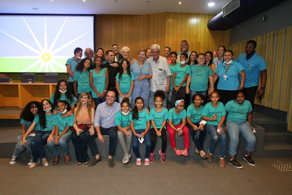 Prefeitura sanciona projetos de lei em prol das associações que apoiam crianças e adolescentes 2